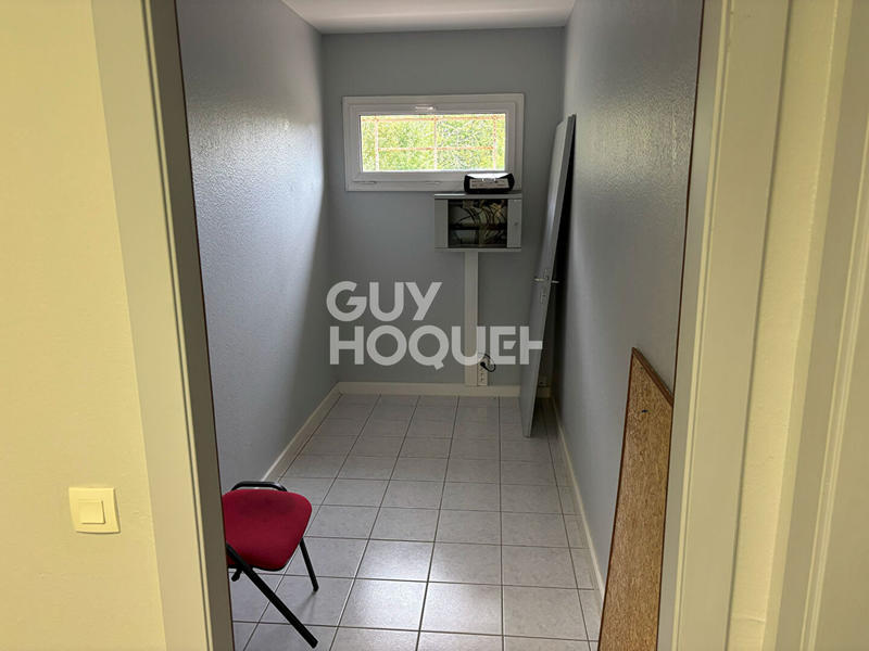 Local commercial - 388 m² - 7 pièces