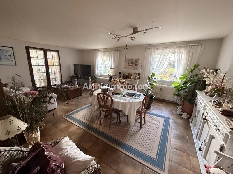 Maison - 200 m² - 8 pièces