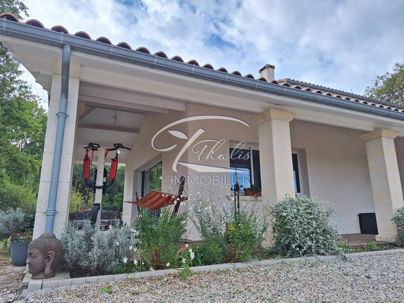 Maison - 150 m² - 5 pièces