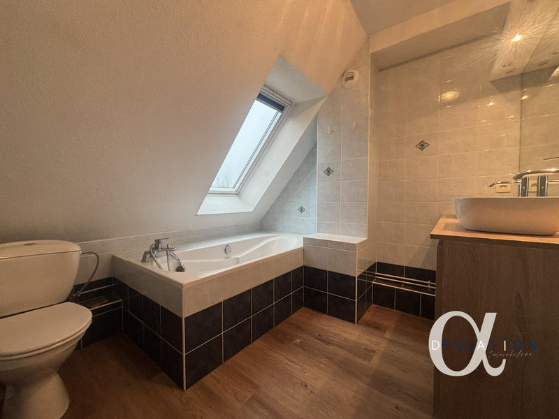 Appartement - 107 m² - 4 pièces