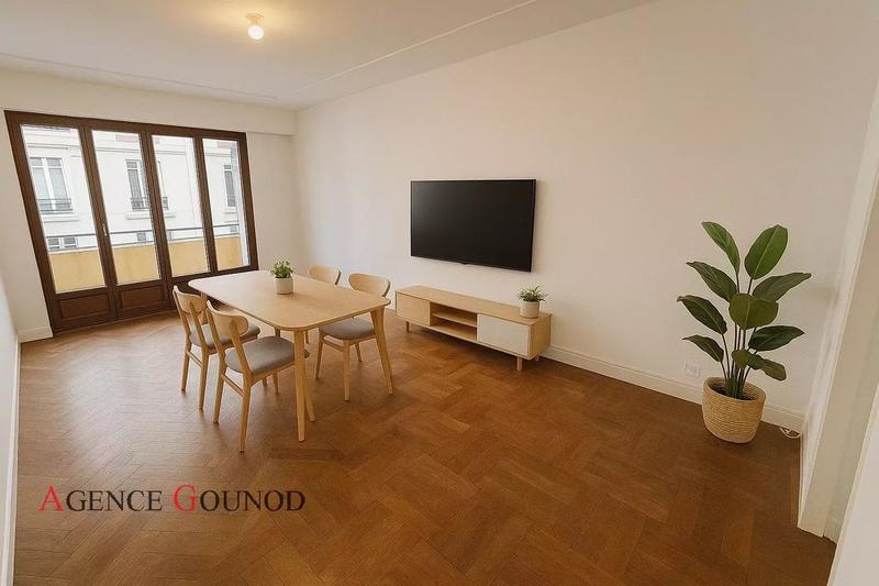 Appartement - 83 m² - 3 pièces