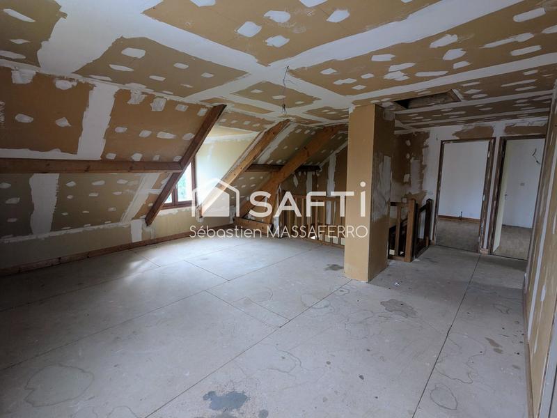 Maison - 131 m² - 7 pièces