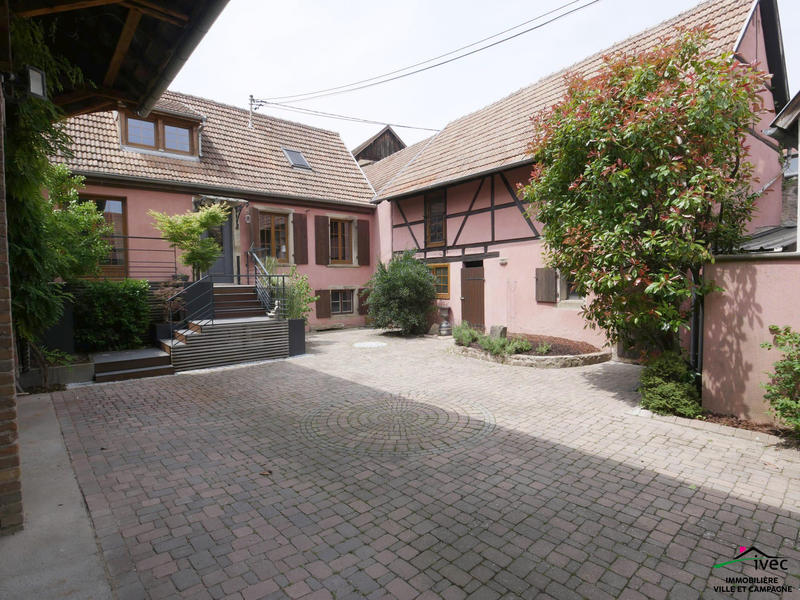 Maison - 122 m² - 6 pièces