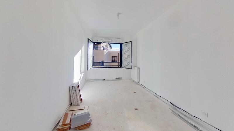 Appartement - 102 m² - 4 pièces