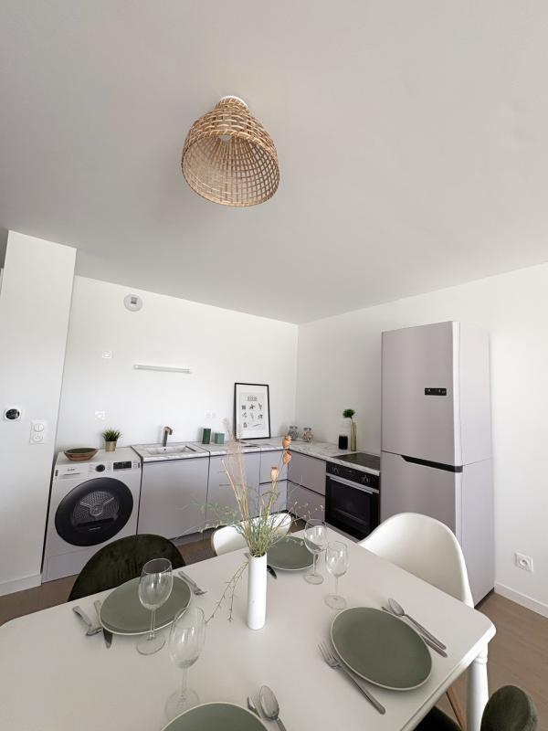 Appartement - 101 m² - 5 pièces