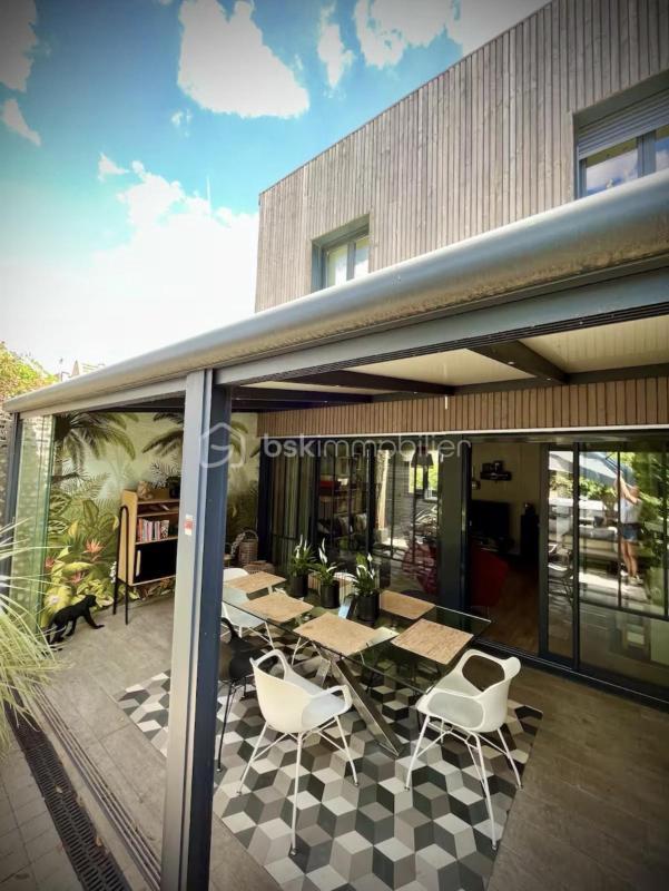 Maison - 130 m² - 7 pièces