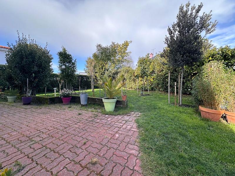 Maison - 143 m² - 7 pièces