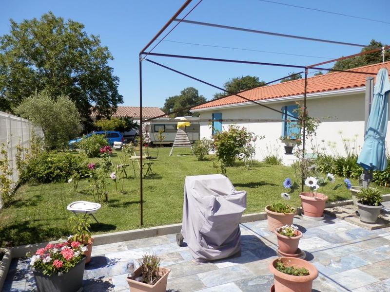 Maison - 186 m² - 6 pièces