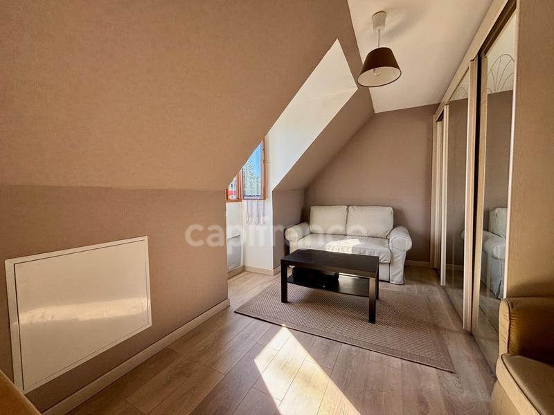 Maison - 102 m² - 6 pièces