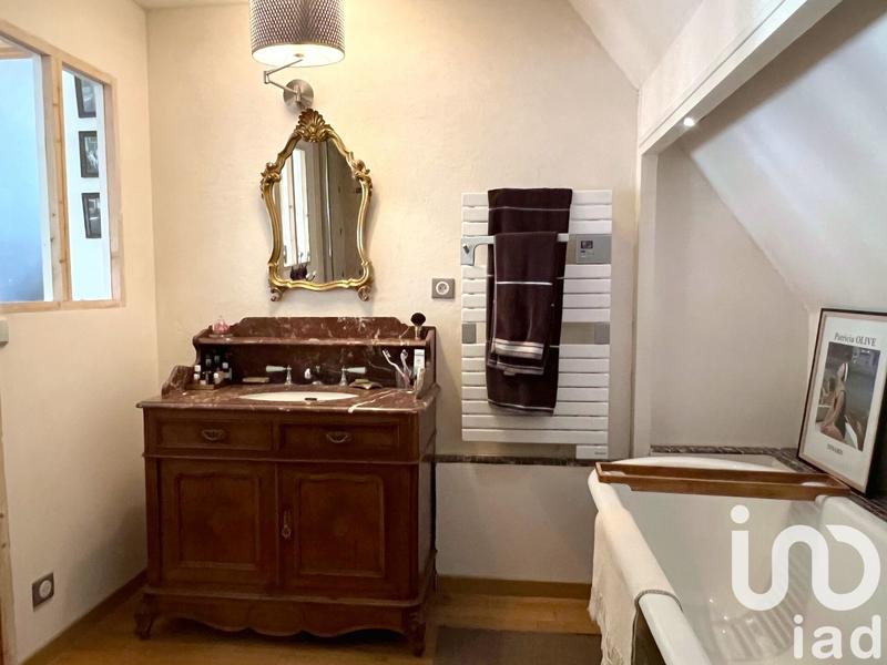 Maison - 175 m² - 7 pièces