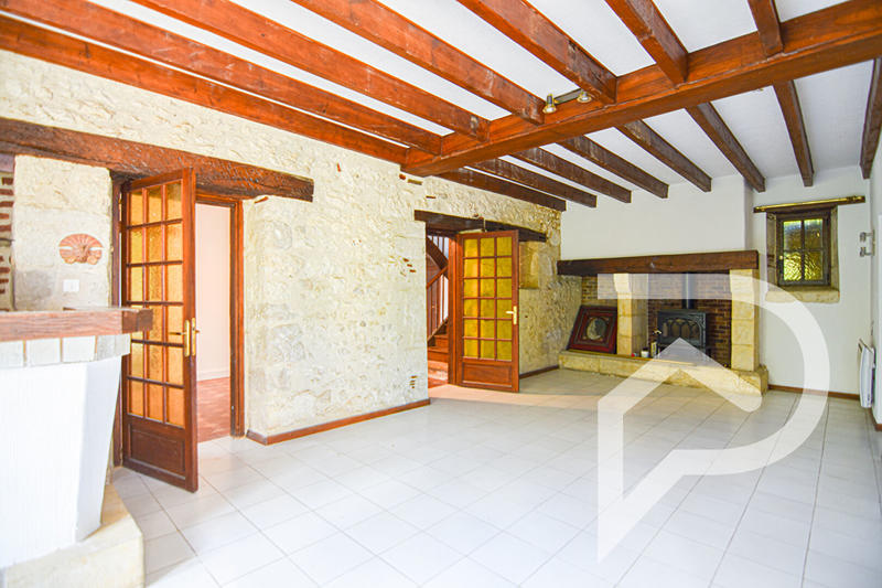 Maison - 240 m² - 6 pièces