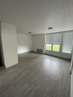 Maison - 94 m² - 5 pièces