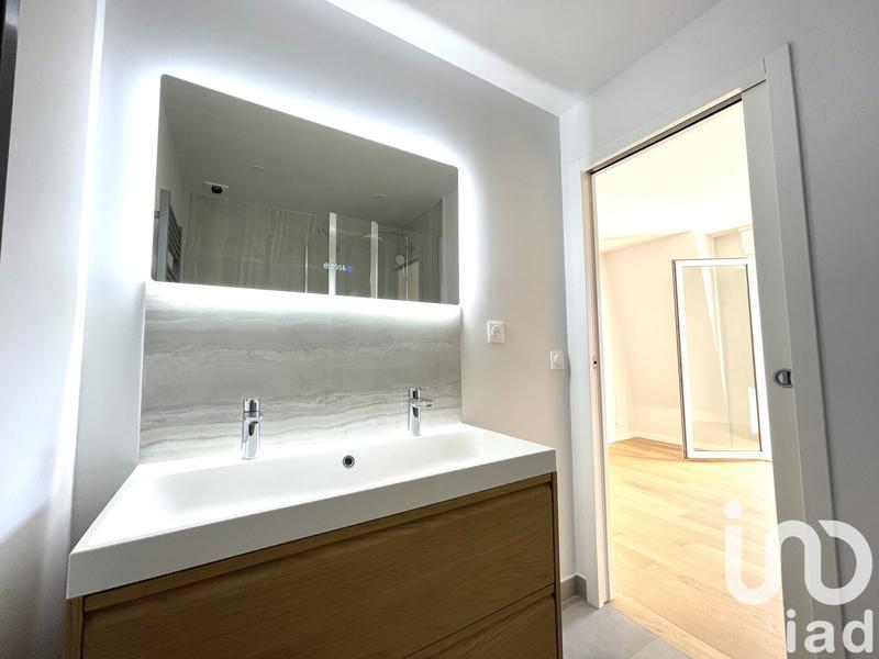 Appartement - 97 m² - 5 pièces