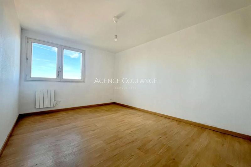 Appartement - 84 m² - 4 pièces