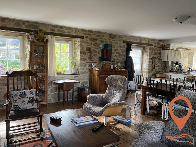 Maison ancienne - 212 m² - 5 pièces