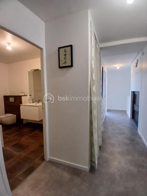 Loft - 173 m² - 4 pièces