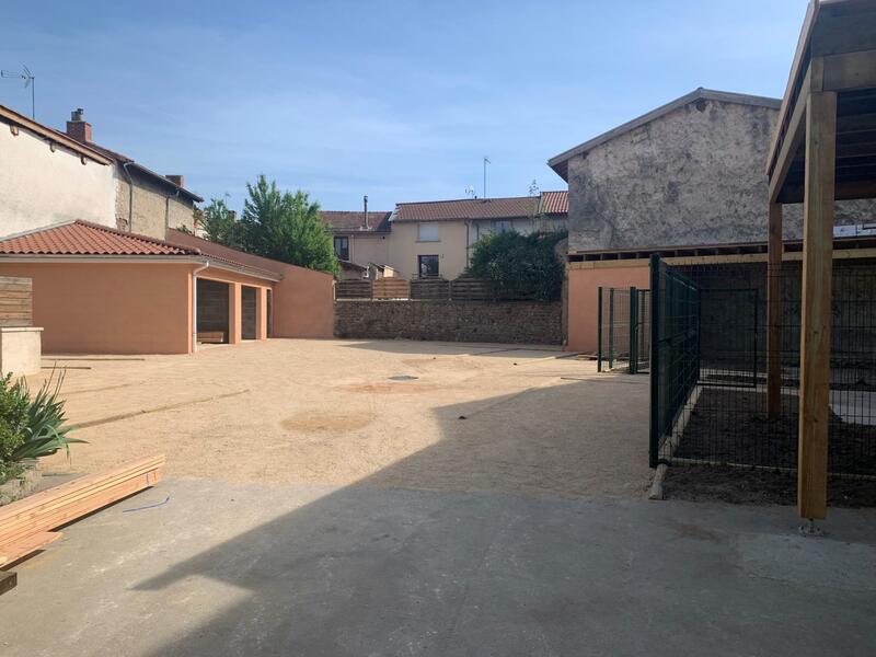 Appartement - 85 m² - 3 pièces