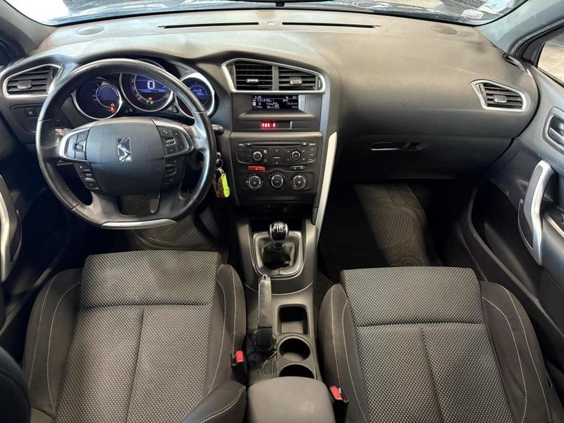 Ds Ds 4 1.6 HDi - 110 Ch Chic Phase 1 / Garantie 12 Mois