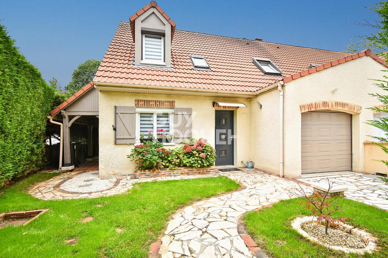 Maison - 100 m² - 5 pièces