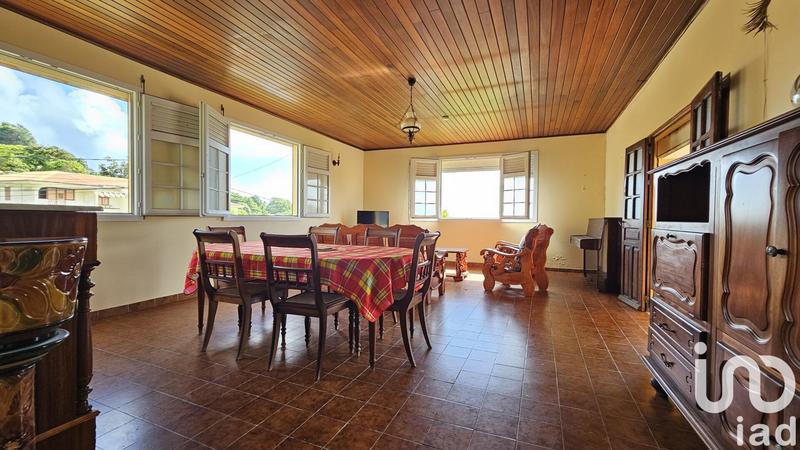 Maison - 163 m² - 6 pièces