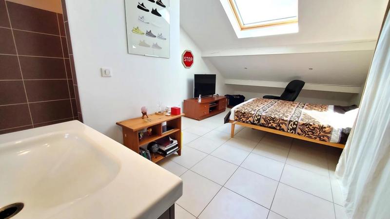 Maison - 181 m² - 5 pièces