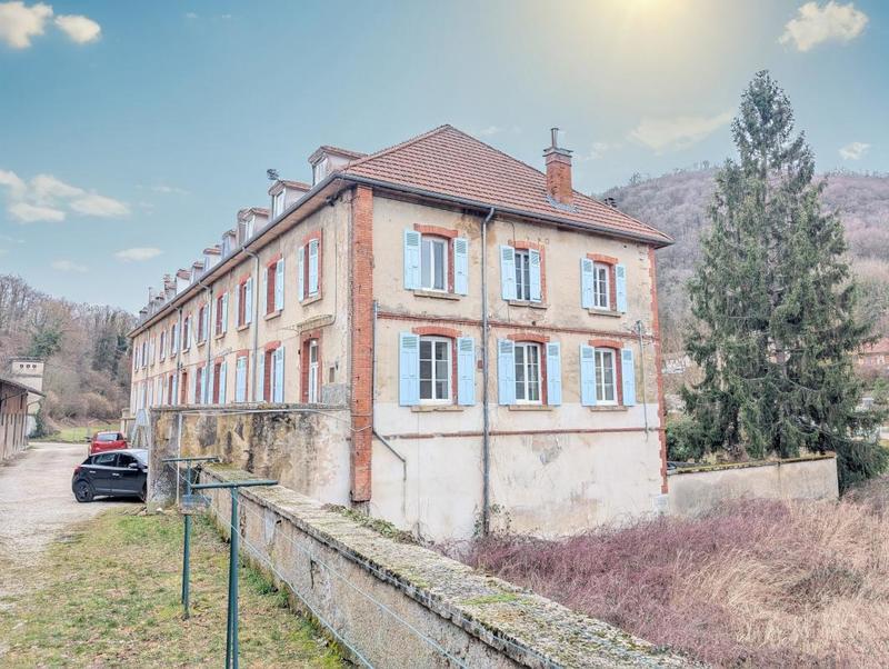 Appartement - 90 m² - 3 pièces