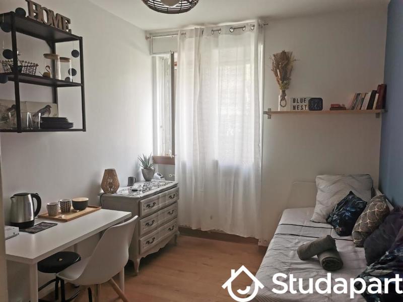 Appartement - 15 m² - 1 pièce