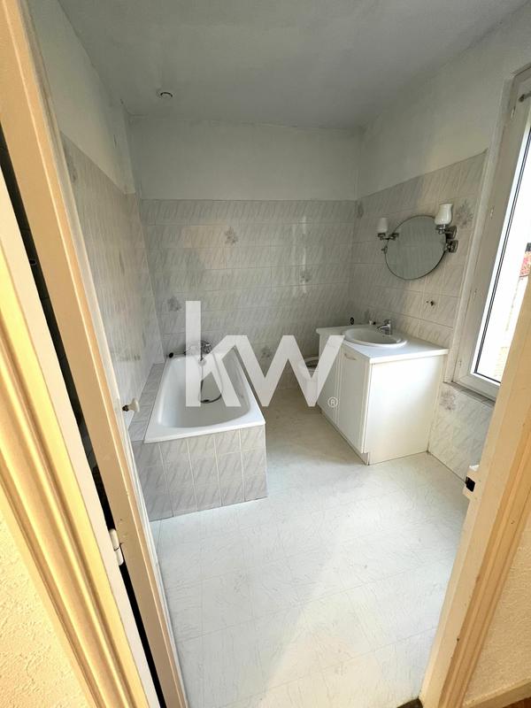 Maison - 88 m² - 5 pièces