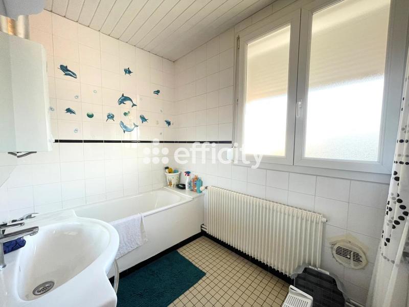 Maison - 82 m² - 4 pièces