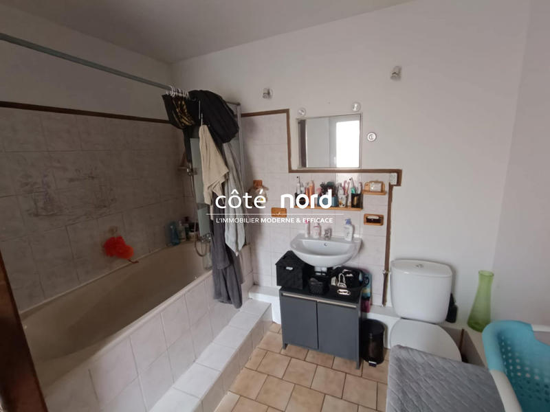 Maison - 77 m² - 6 pièces