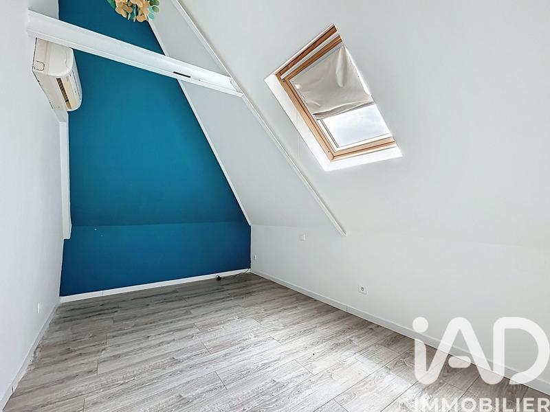 Maison - 185 m² - 7 pièces