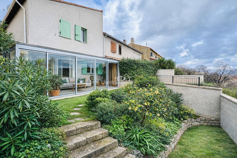 Maison - 80 m² - 4 pièces