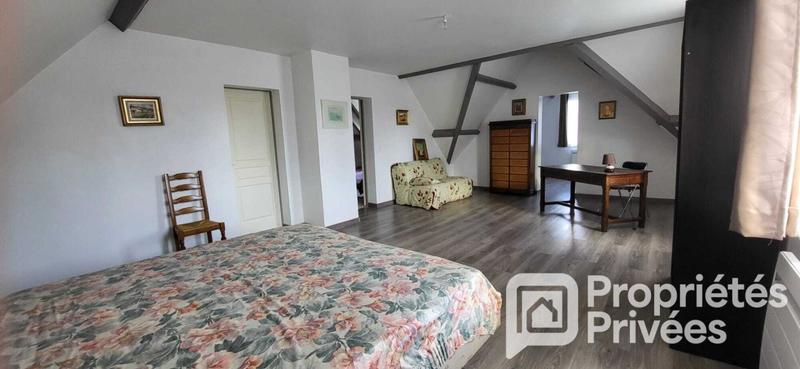 Maison - 244 m² - 13 pièces