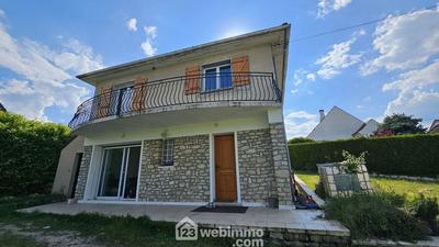 Maison - 105 m² - 5 pièces