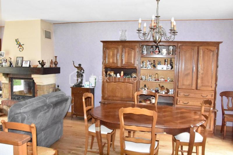 Maison - 127 m² - 7 pièces