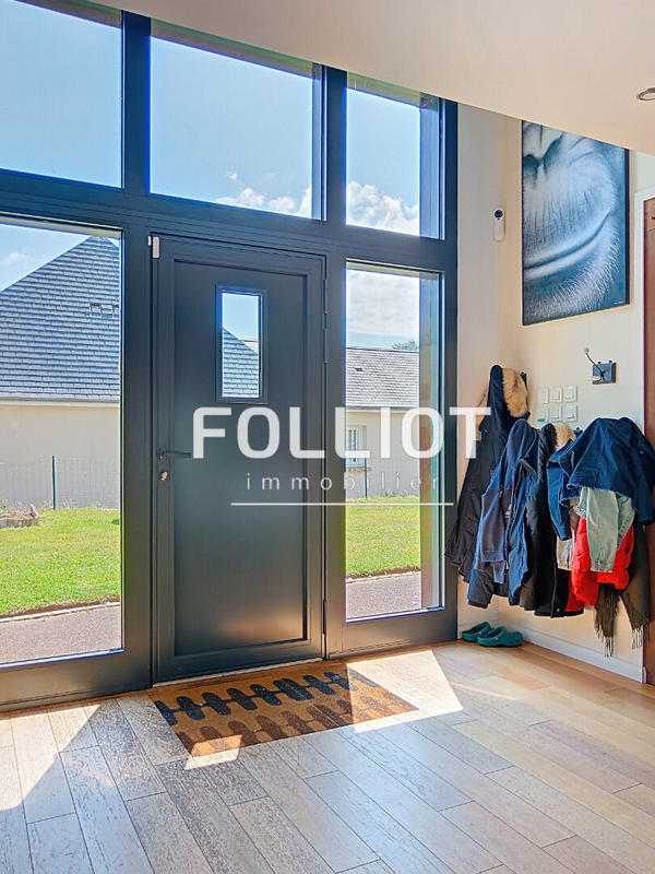 Maison - 189 m² - 6 pièces