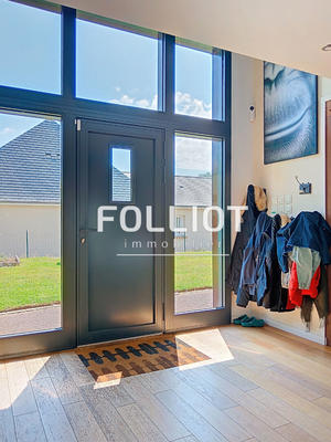 Maison - 189 m² - 6 pièces