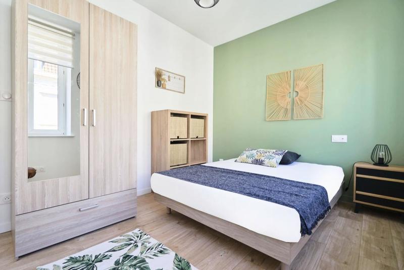 Maison - 84 m² - 5 pièces