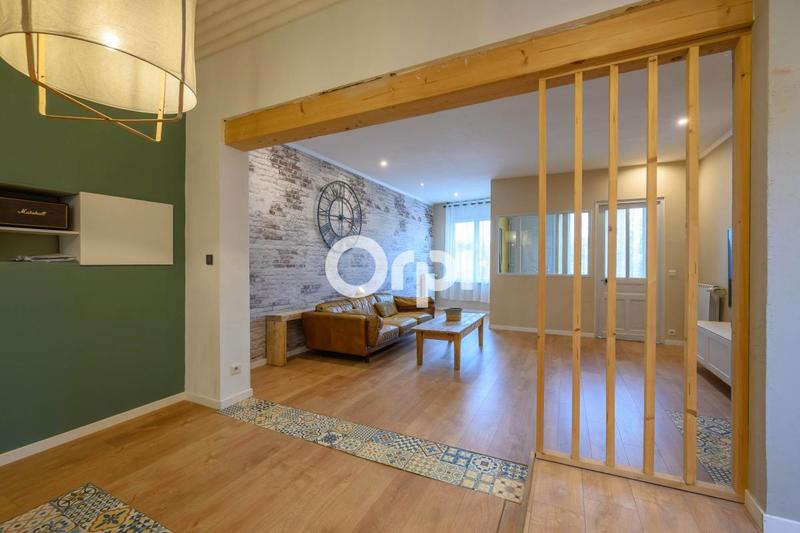 Maison - 170 m² - 6 pièces