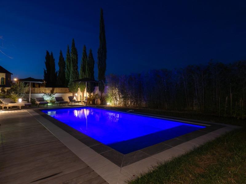 Maison de ville - 380 m² - 7 pièces