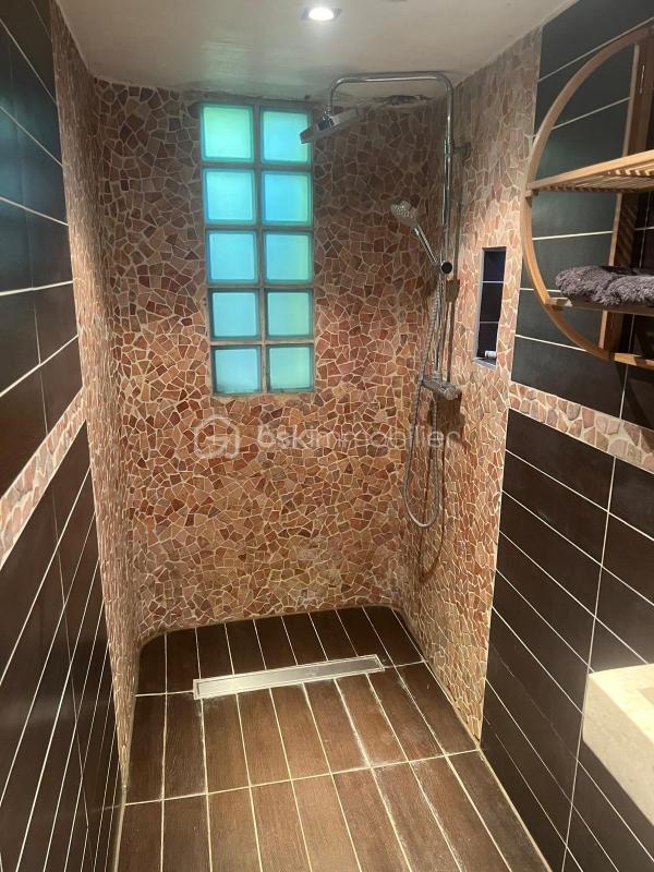 Pavillon - 86 m² - 6 pièces