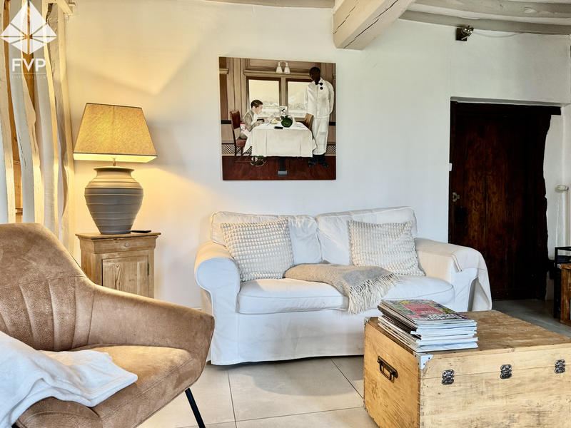 Maison - 170 m² - 5 pièces