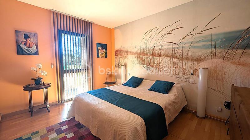 Propriété - 175 m² - 5 pièces