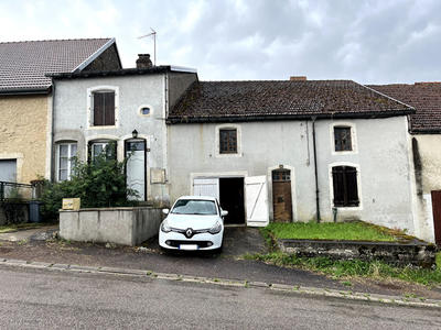 Maison - 142 m² - 6 pièces