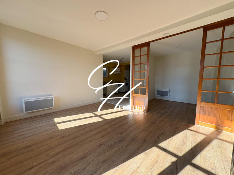 Appartement - 75 m² - 3 pièces