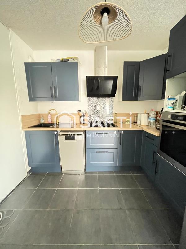 Appartement - 60 m² - 3 pièces