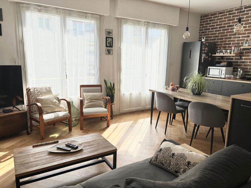 Appartement - 89 m² - 4 pièces