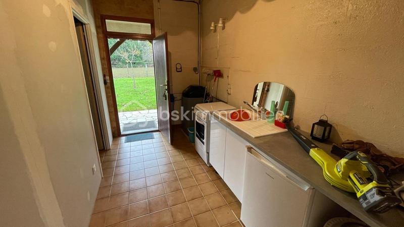 Propriété - 114 m² - 6 pièces