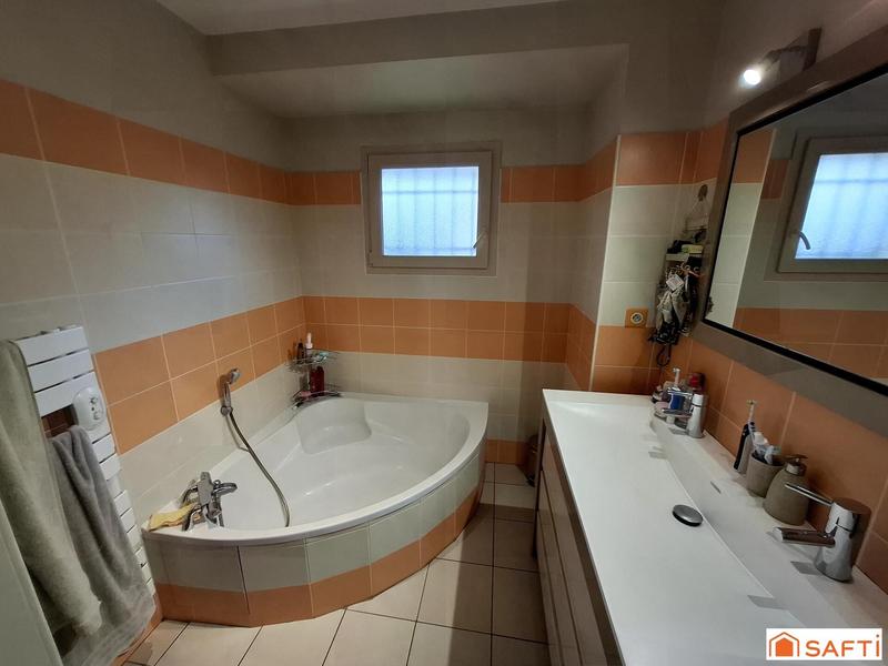 Maison - 115 m² - 5 pièces