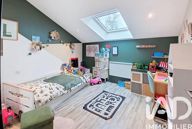 Maison - 98 m² - 4 pièces